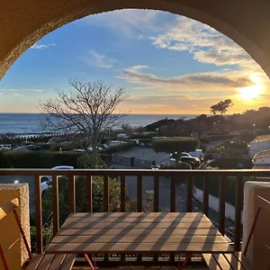 Appartement Studio Lumineux, Avec Vue Mer - Conciergerie Regnier -, Sausset-les-Pins